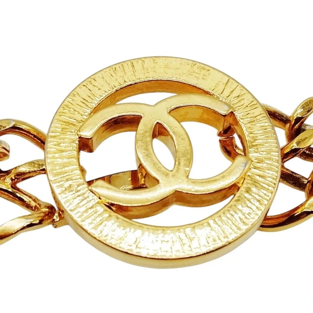 Authentic CHANEL Gold Chain Belt with CC Logo Medallion